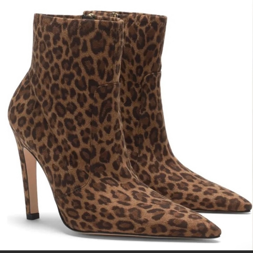 The Icon Bootie by Good American. Brand New. Leopard Print